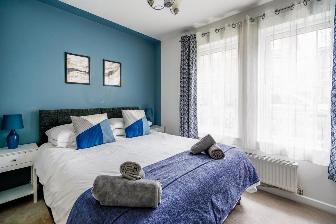 The Augustine - Modern Two Bed Ground Floor Apartment With Parking Canterbury Kültér fotó