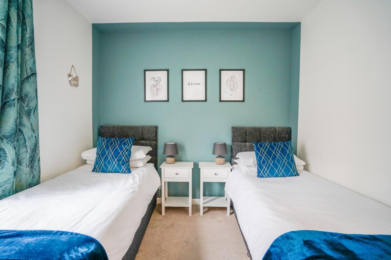 The Augustine - Modern Two Bed Ground Floor Apartment With Parking Canterbury Kültér fotó